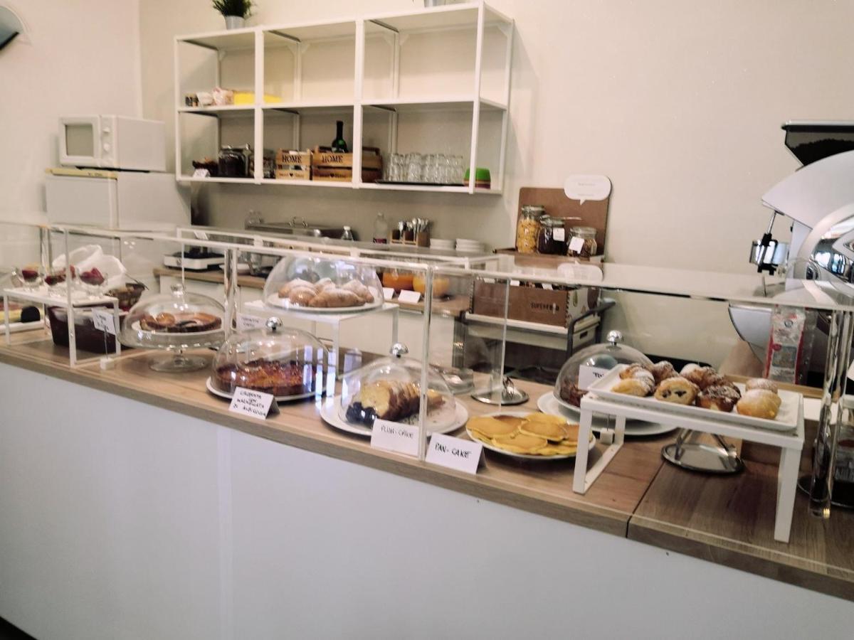 Hotel Iride Suite & Breakfast- Ideale Per Famiglie E Coppie Риччоне Экстерьер фото