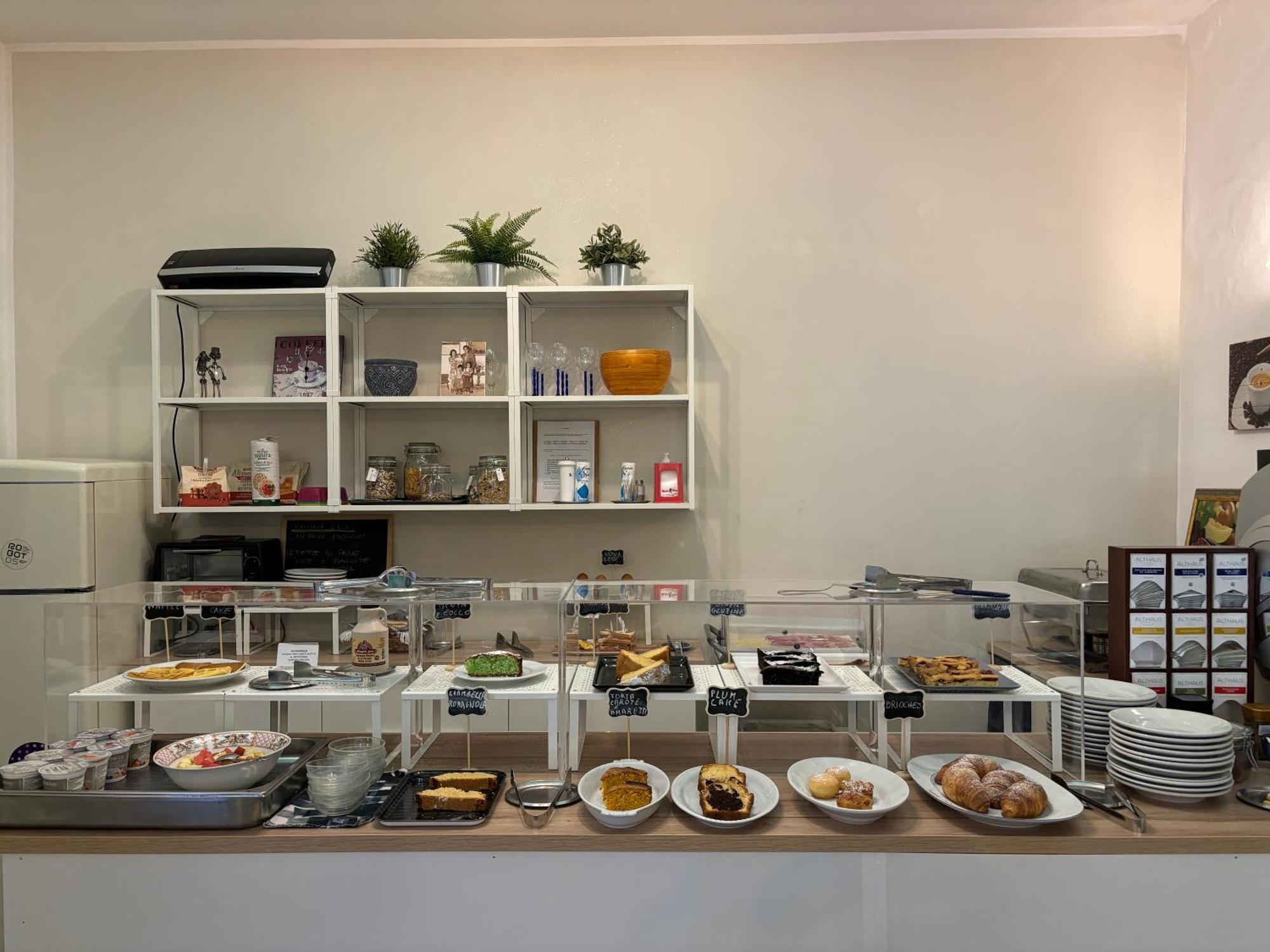 Hotel Iride Suite & Breakfast- Ideale Per Famiglie E Coppie Риччоне Экстерьер фото